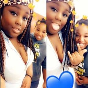 Meet your Posher, Kasie